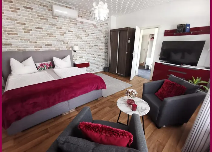 Haus Am Eichenwall, Fewo1, Residenz + Friedland (Mecklenburg-Vorpommern)